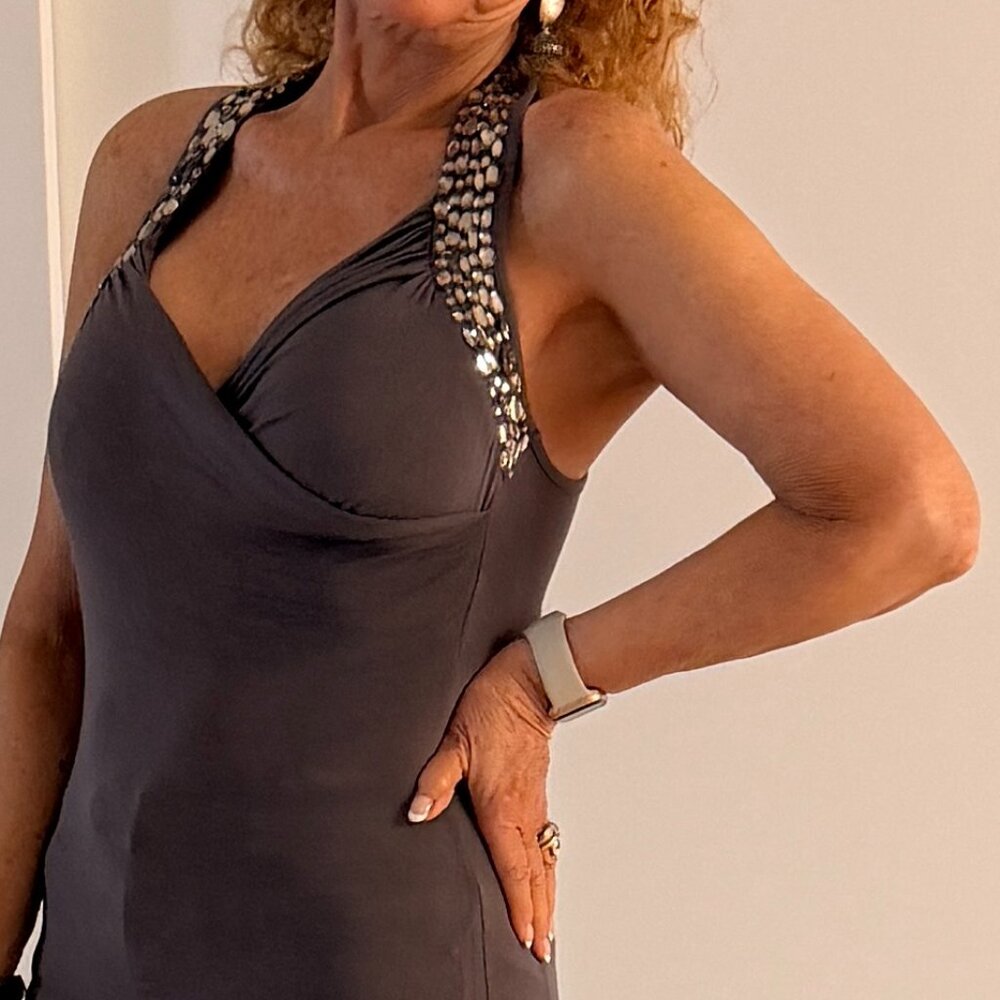 Vintage Cache Grey Top w/ Stones Sz. S (M) Sleeveless Figure Flattering - Picture 2 of 16